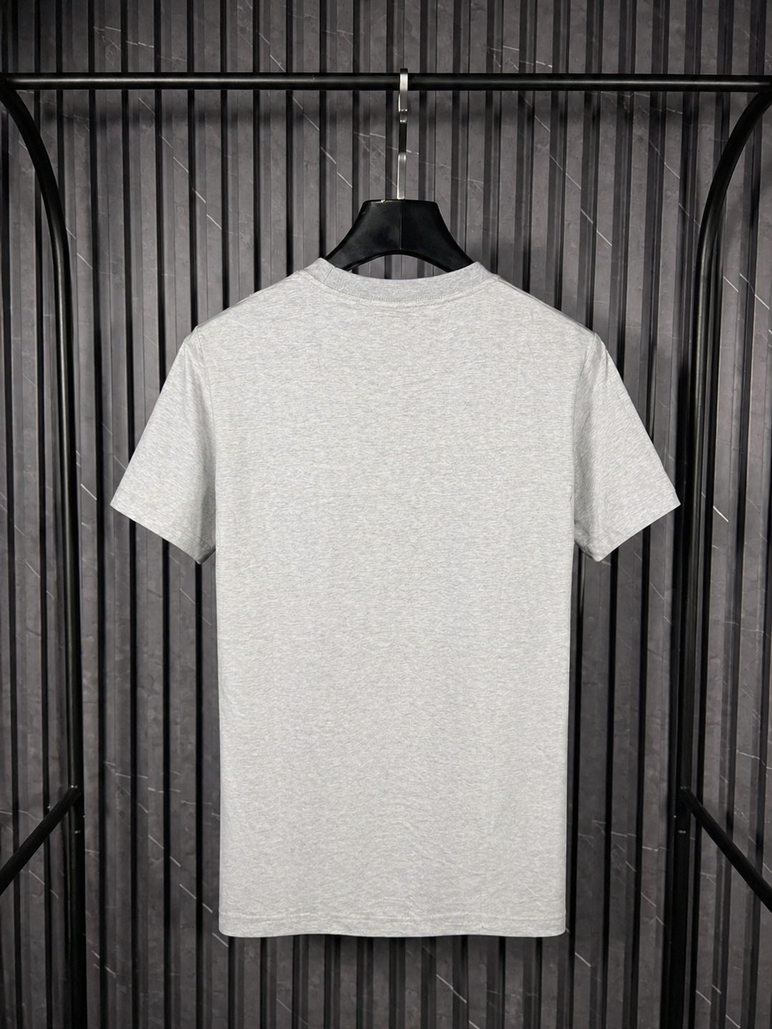 HUGO Tonal Logo T-Shirt Grey – Playera Minimalista en Gris Jaspeado (Nuevo)