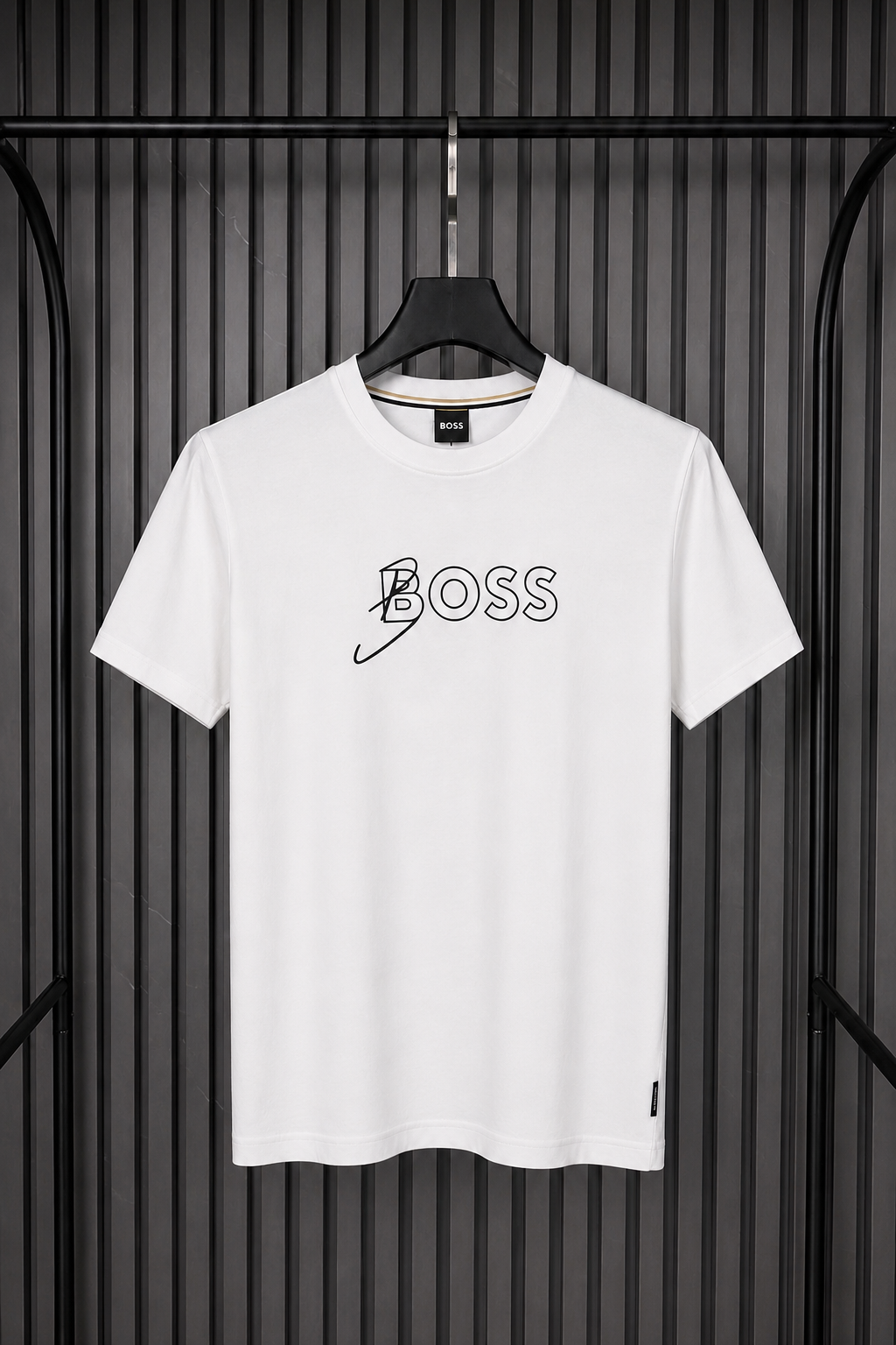 BOSS Signature Outline Tee – White (Nuevo)
