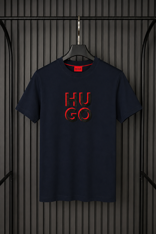 HUGO Bold Shadow Logo Tee – Navy Red Edition (Nuevo)