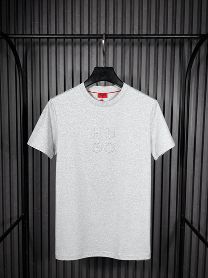 HUGO Embossed Logo Tee – Grey Melange Edition (Nuevo)