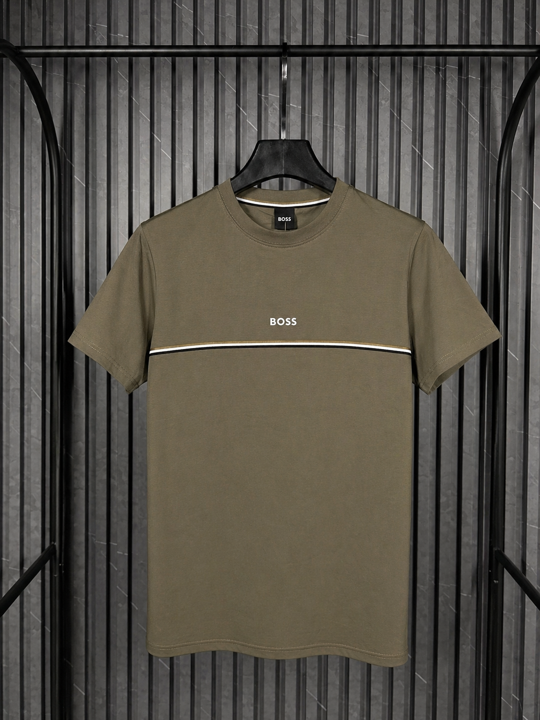BOSS Wave Line Tee (Nuevo)