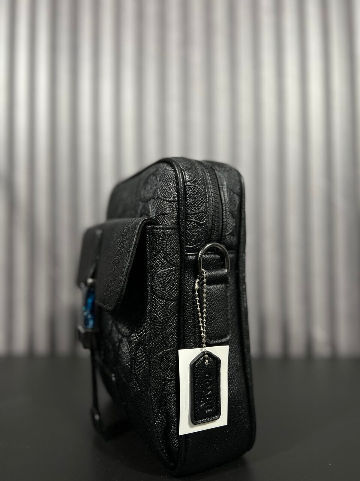 Coach Gotham Pack Sling Pack /Negro
