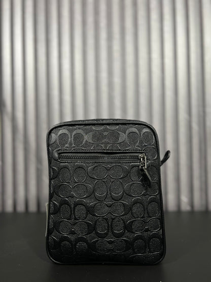 Coach Gotham Pack Sling Pack /Negro