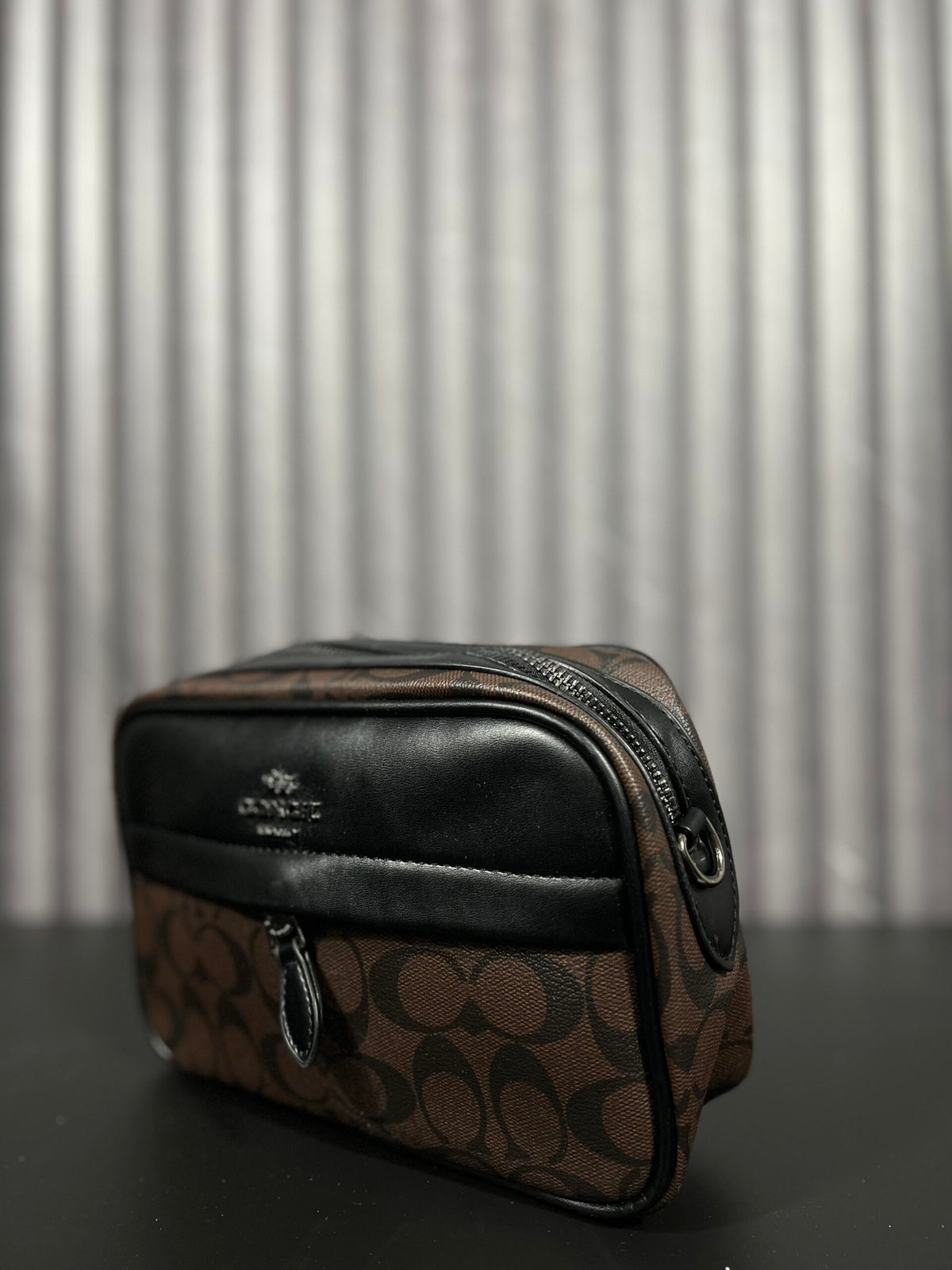Coach Signature Brown & Black