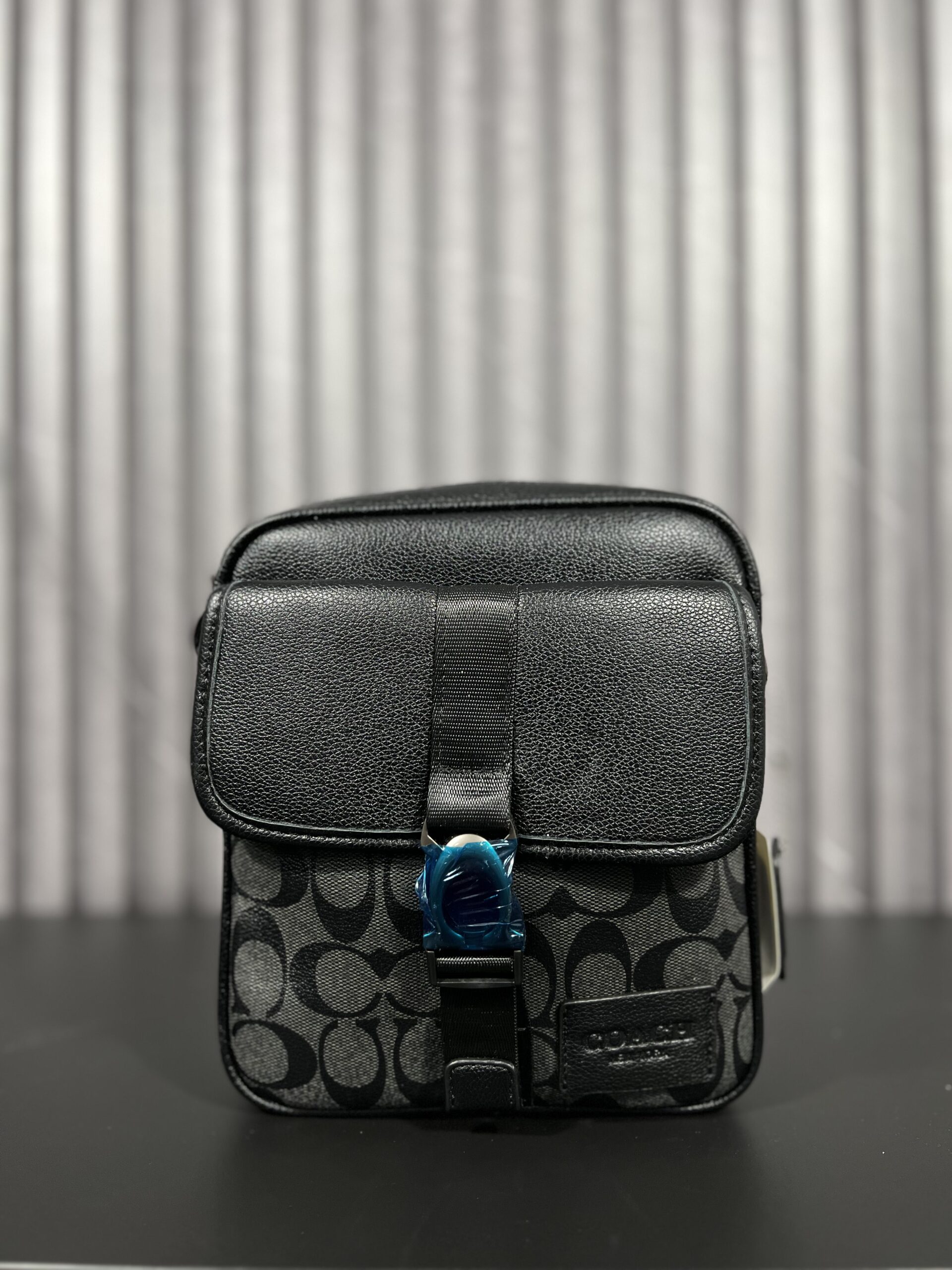 Coach Charter Crossbody Signature Charcoal/Black